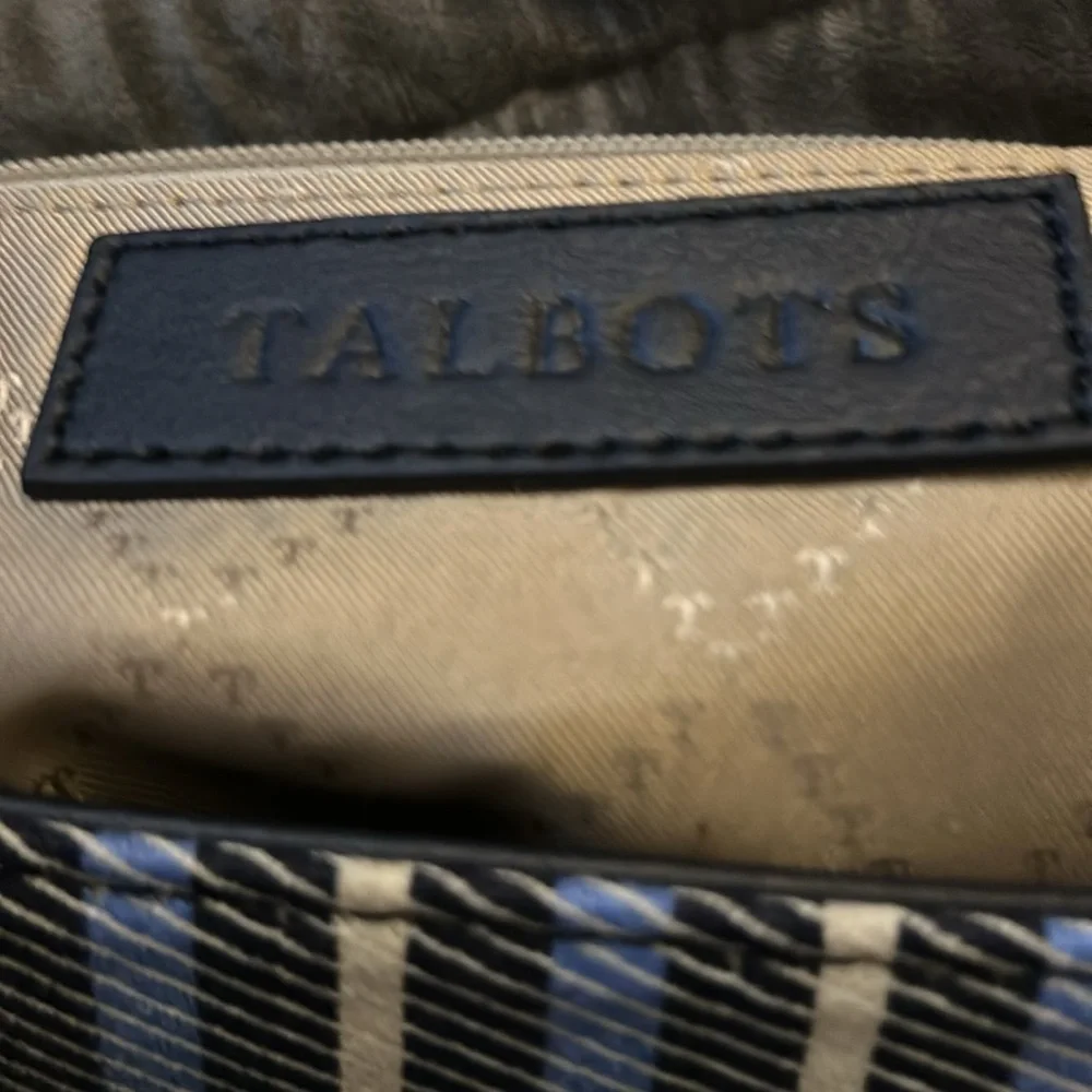 Talbots blue striped medium canvas tote - Picture 5 of 5